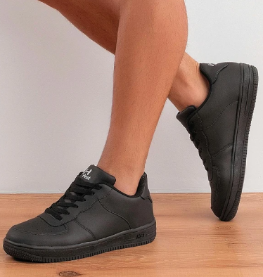 Tenis Preto